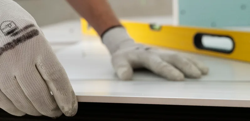Pose de carrelage et faïence pour aménagement intérieur